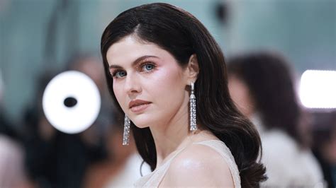 Alexandra Daddario Poses Naked on Instagram, See the Photos